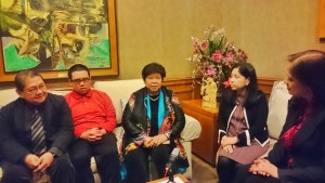 lyndafamily-interview01082017